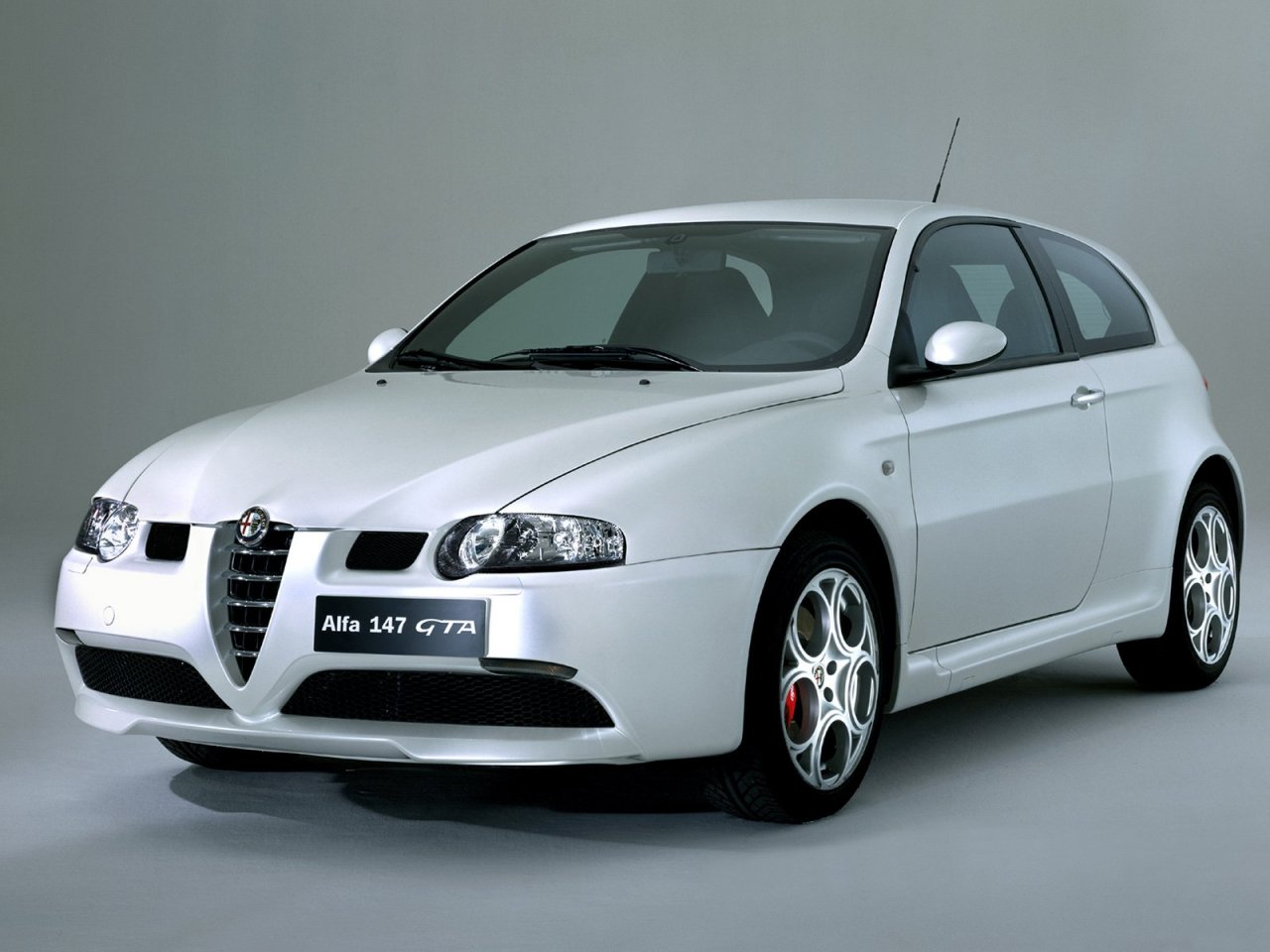 Alfa Romeo 147 High Quality Background on Wallpapers Vista