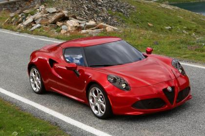Alfa Romeo 4C Pics, Vehicles Collection