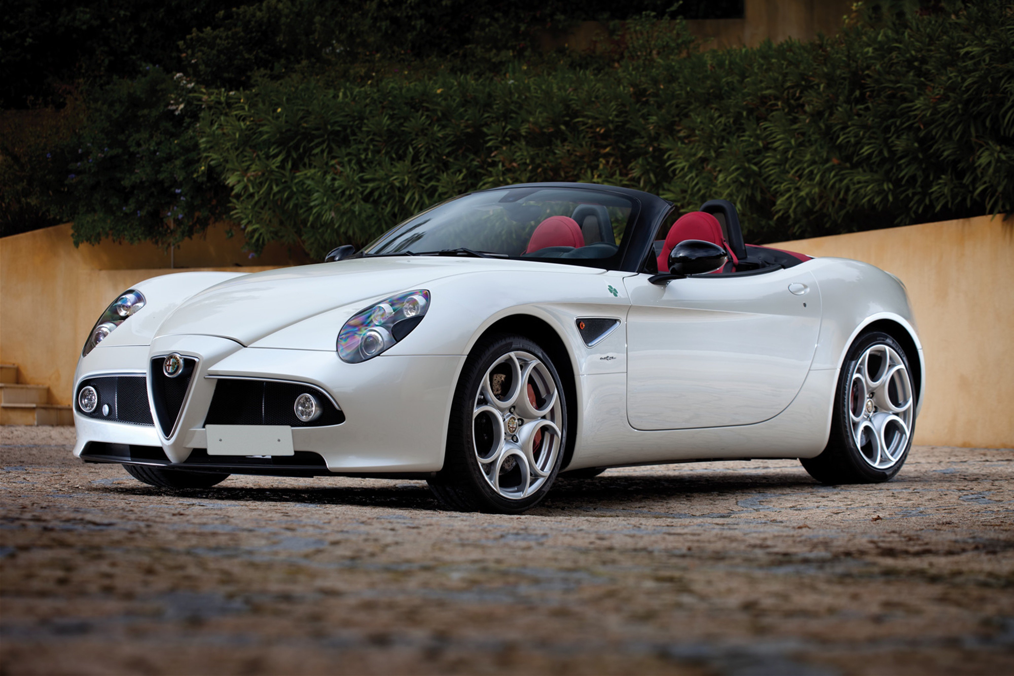 Alfa Romeo 8C Spider High Quality Background on Wallpapers Vista