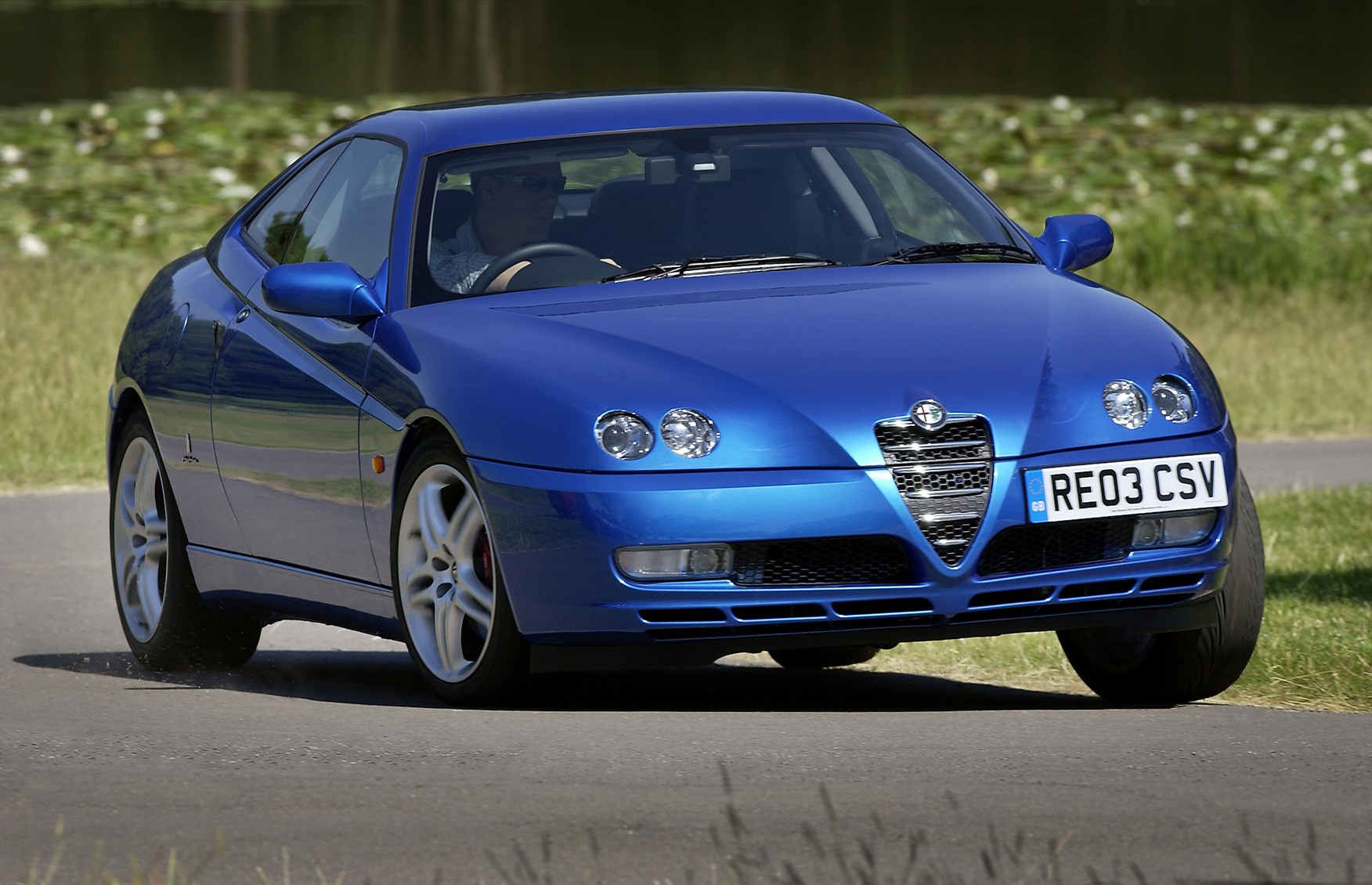 HQ Alfa Romeo GTV Wallpapers | File 313.23Kb