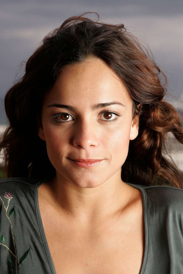 Alice Braga Backgrounds, Compatible - PC, Mobile, Gadgets| 600x900 px