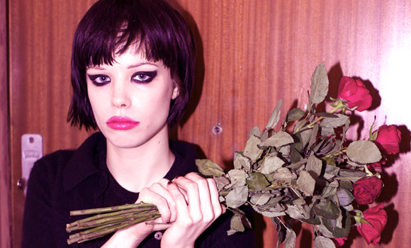 Images of Alice Glass | 580x350