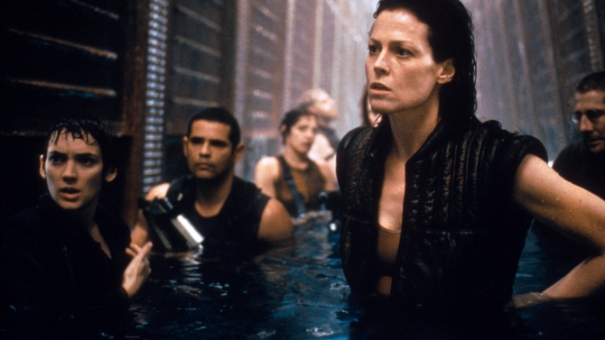 HD Quality Wallpaper | Collection: Movie, 670x377 Alien: Resurrection