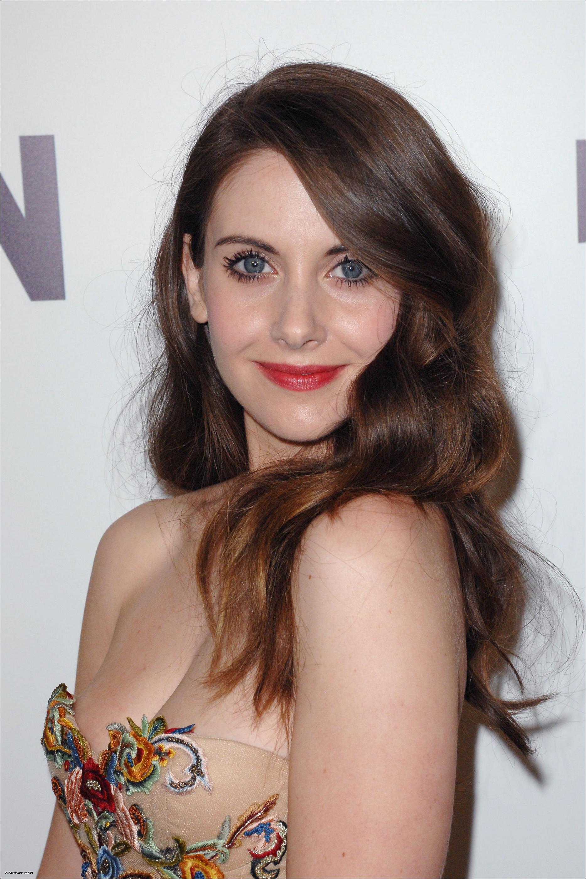 Nice wallpapers Alison Brie 1867x2800px