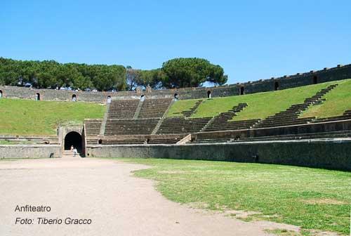 HD Quality Wallpaper | Collection: Man Made, 500x336 Amphitheatre Of Pompeii