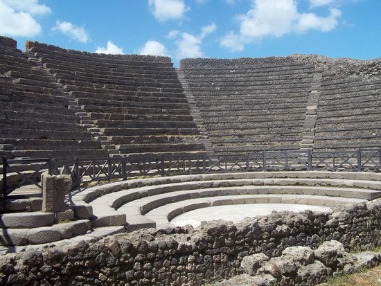 Amphitheatre Of Pompeii High Quality Background on Wallpapers Vista