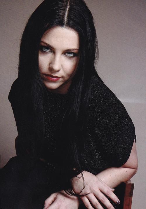 Nice wallpapers Amy Lee 500x716px