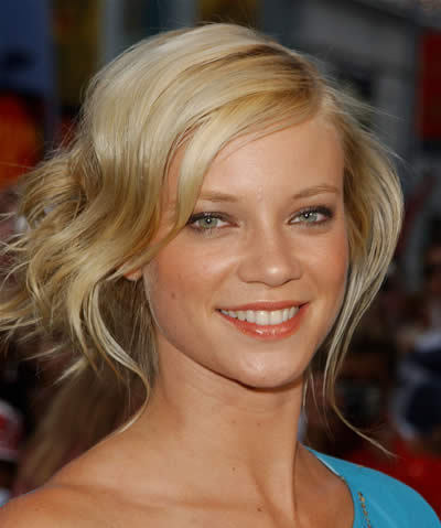 Amy Smart Backgrounds on Wallpapers Vista