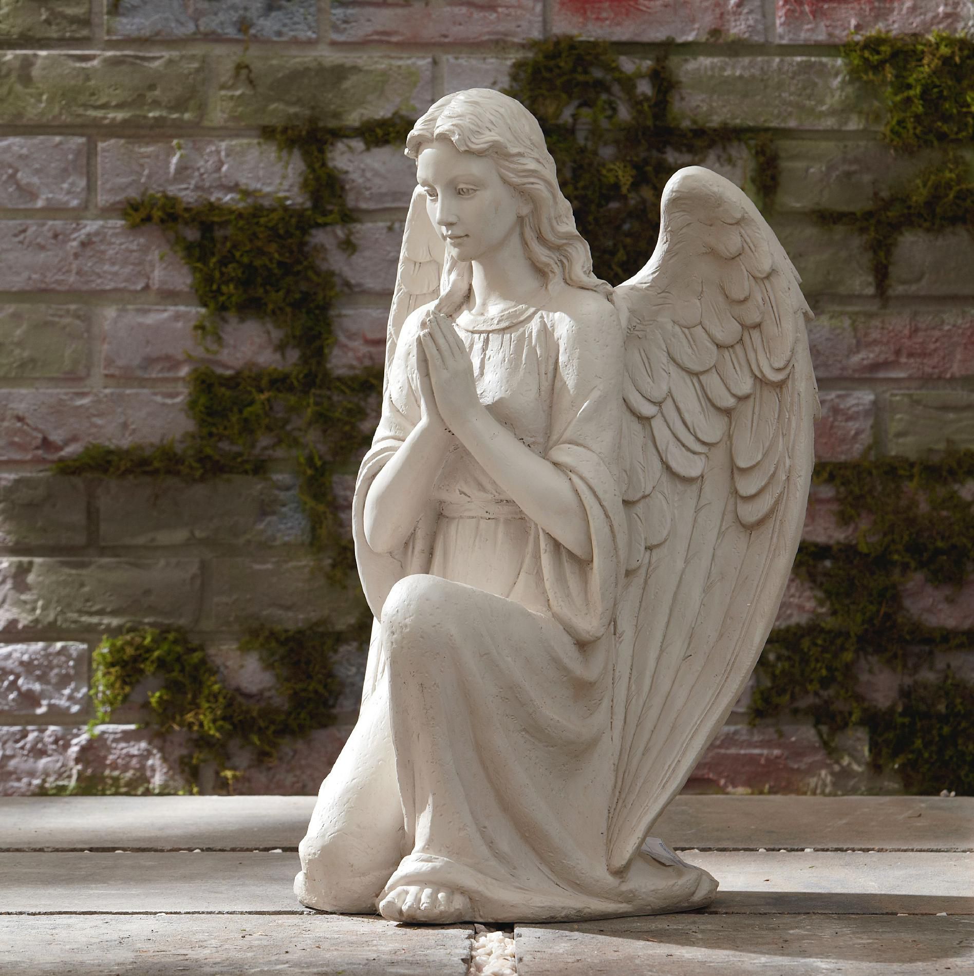 HQ Angel Statue Wallpapers | File 388.07Kb