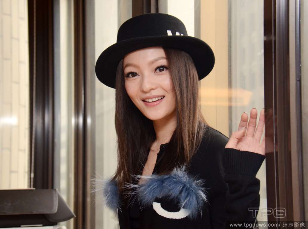 Angela Chang Backgrounds, Compatible - PC, Mobile, Gadgets| 1031x768 px