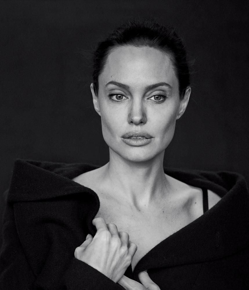 Nice Images Collection: Angelina Jolie Desktop Wallpapers