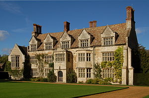Anglesey Abbey Backgrounds, Compatible - PC, Mobile, Gadgets| 300x199 px
