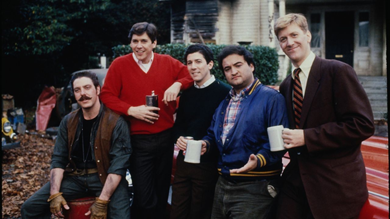Amazing Animal House Pictures & Backgrounds