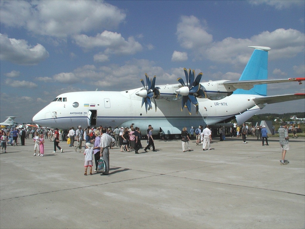 Antonov An-70 Backgrounds, Compatible - PC, Mobile, Gadgets| 1024x768 px