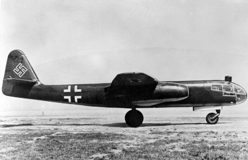 Arado Ar 234 Pics, Military Collection