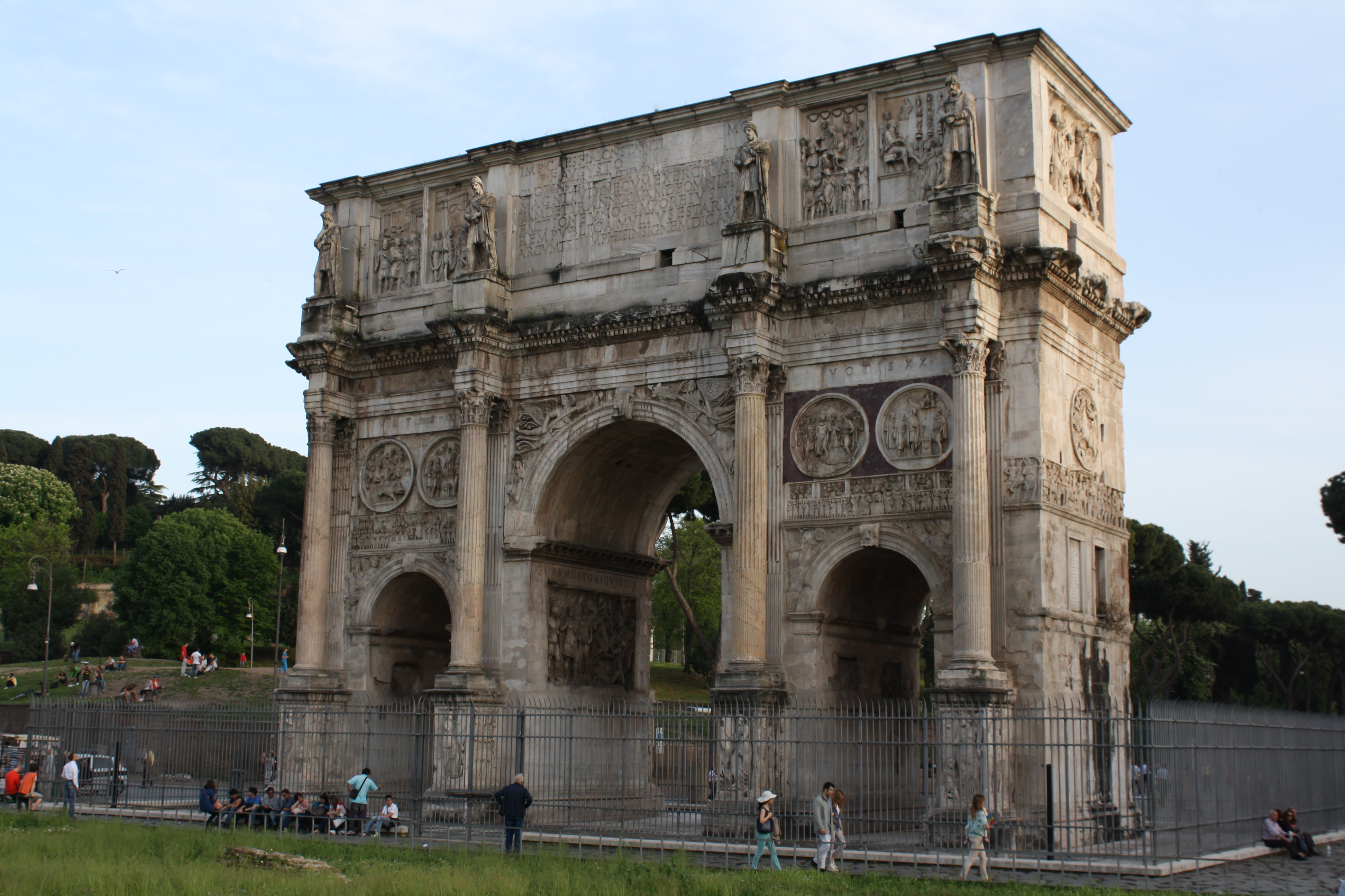 HQ Arch Of Constantine Wallpapers | File 1747.28Kb