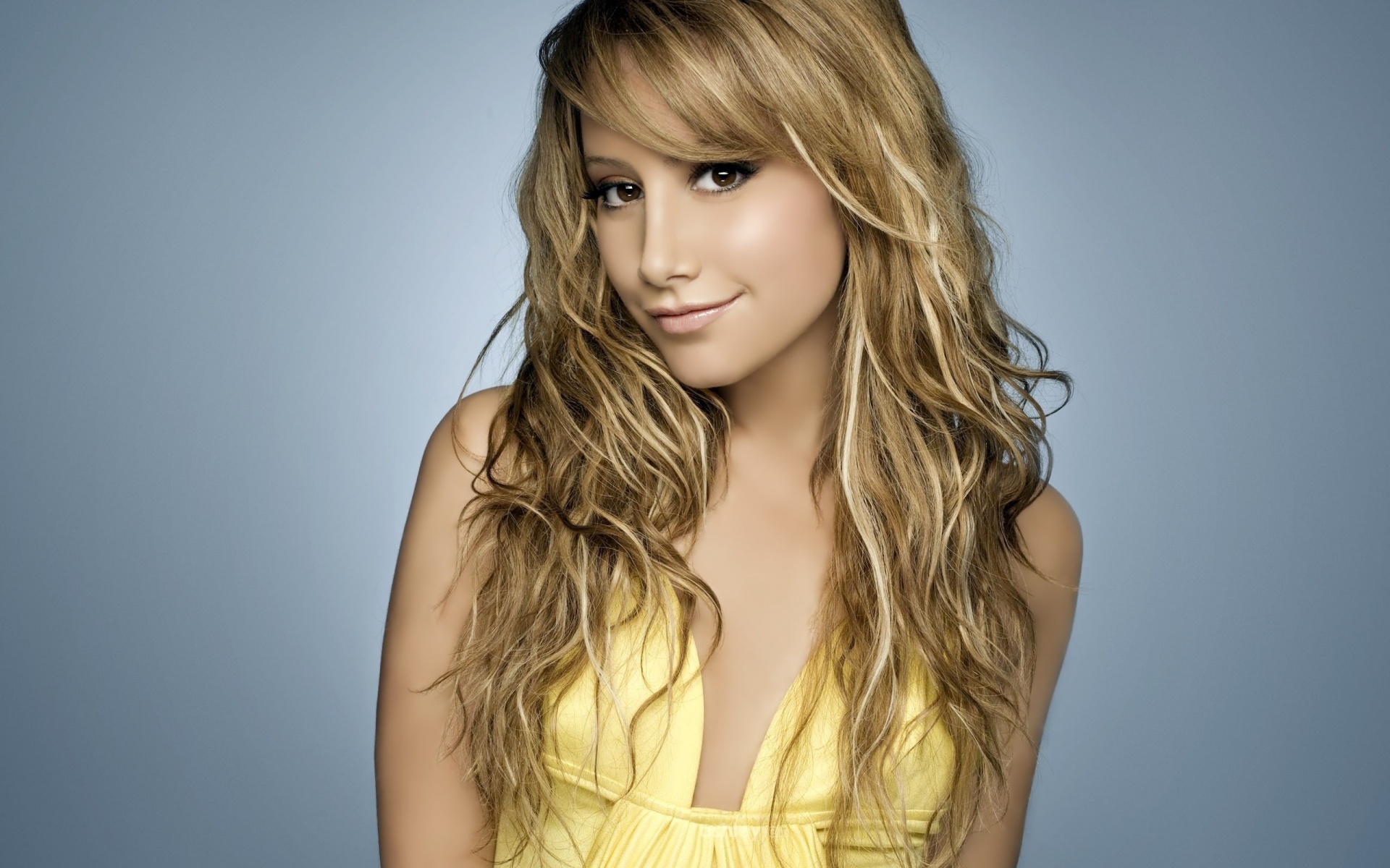 Ashley Tisdale High Quality Background on Wallpapers Vista