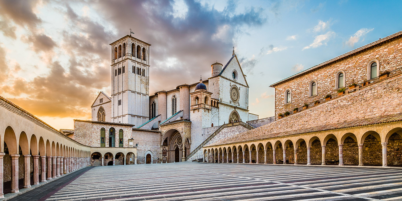 Nice Images Collection: Assisi Desktop Wallpapers