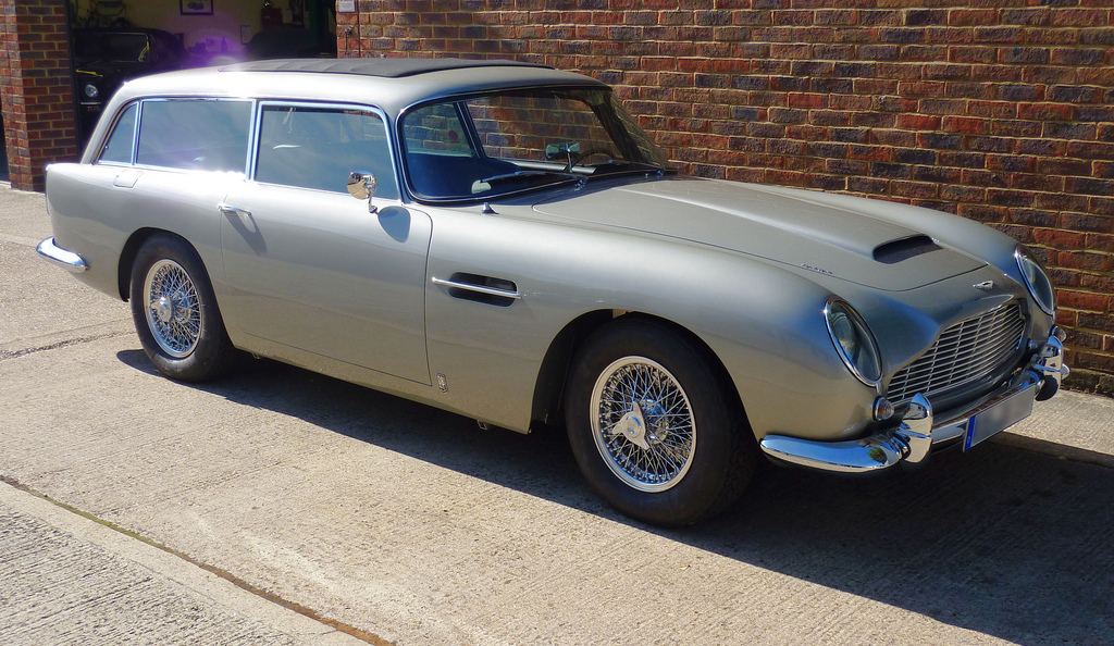 Amazing Aston Martin DB5 Shooting Brake Pictures & Backgrounds