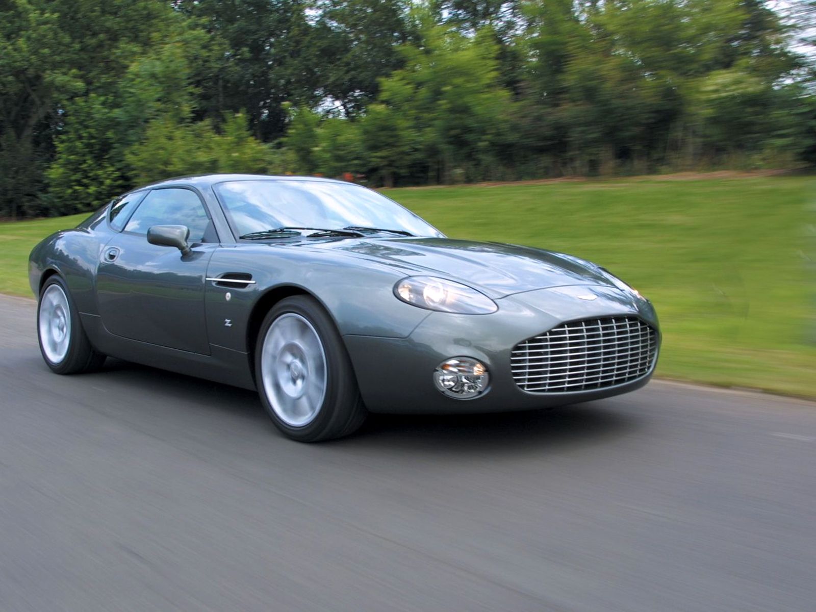 Aston Martin DB7 Backgrounds on Wallpapers Vista