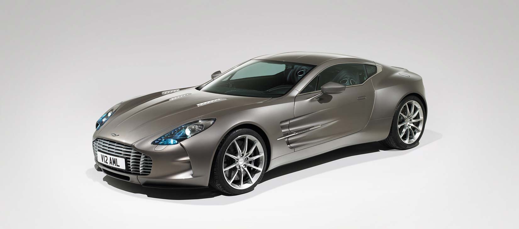 Nice Images Collection: Aston Martin One-77 Desktop Wallpapers