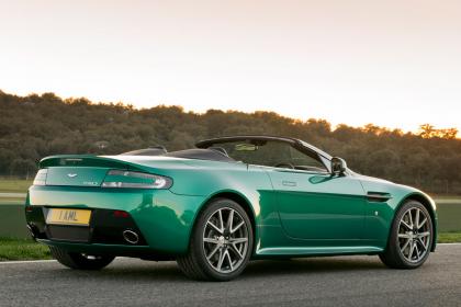 HD Quality Wallpaper | Collection: Vehicles, 420x280 Aston Martin V8 Vantage S Roadster