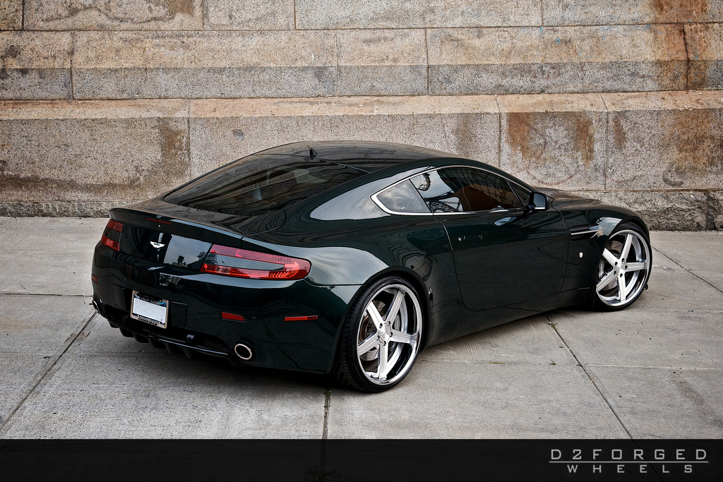 Aston Martin V8 Vantage HD wallpapers, Desktop wallpaper - most viewed