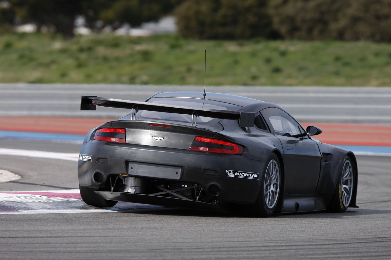 Aston Martin Vantage GT2 #1