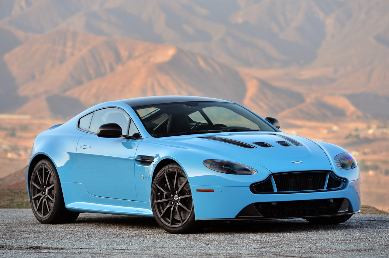 Aston Martin Vantage S Backgrounds on Wallpapers Vista