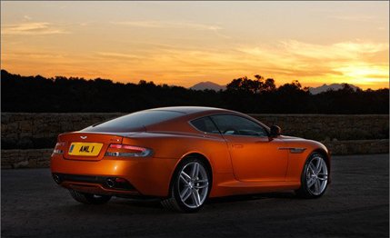 Aston Martin Virage #11