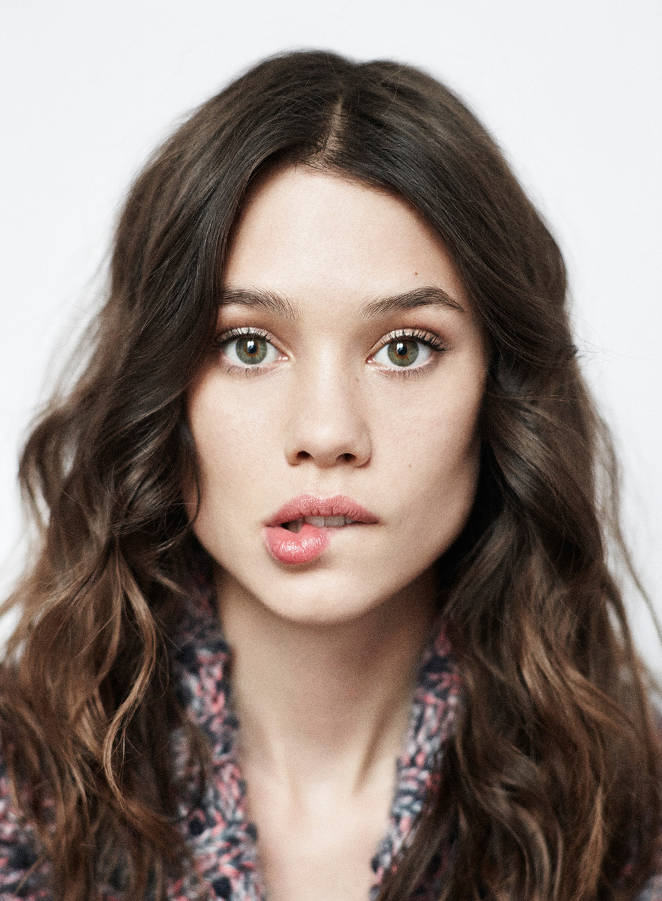 Images of Astrid Bergès-Frisbey | 955x1300
