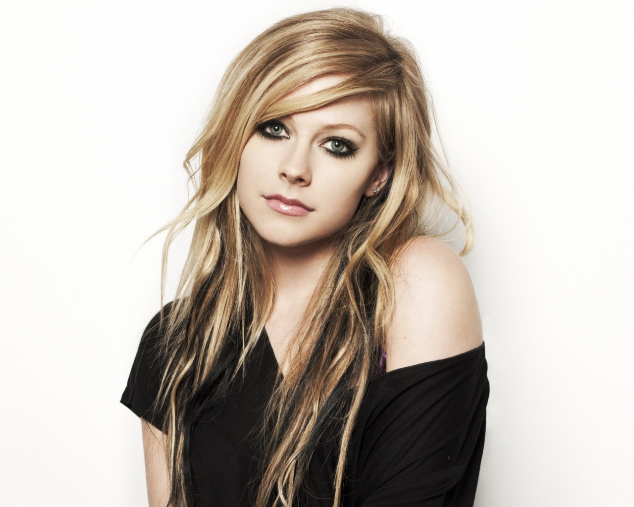 HQ Avril Lavigne Wallpapers | File 566.75Kb