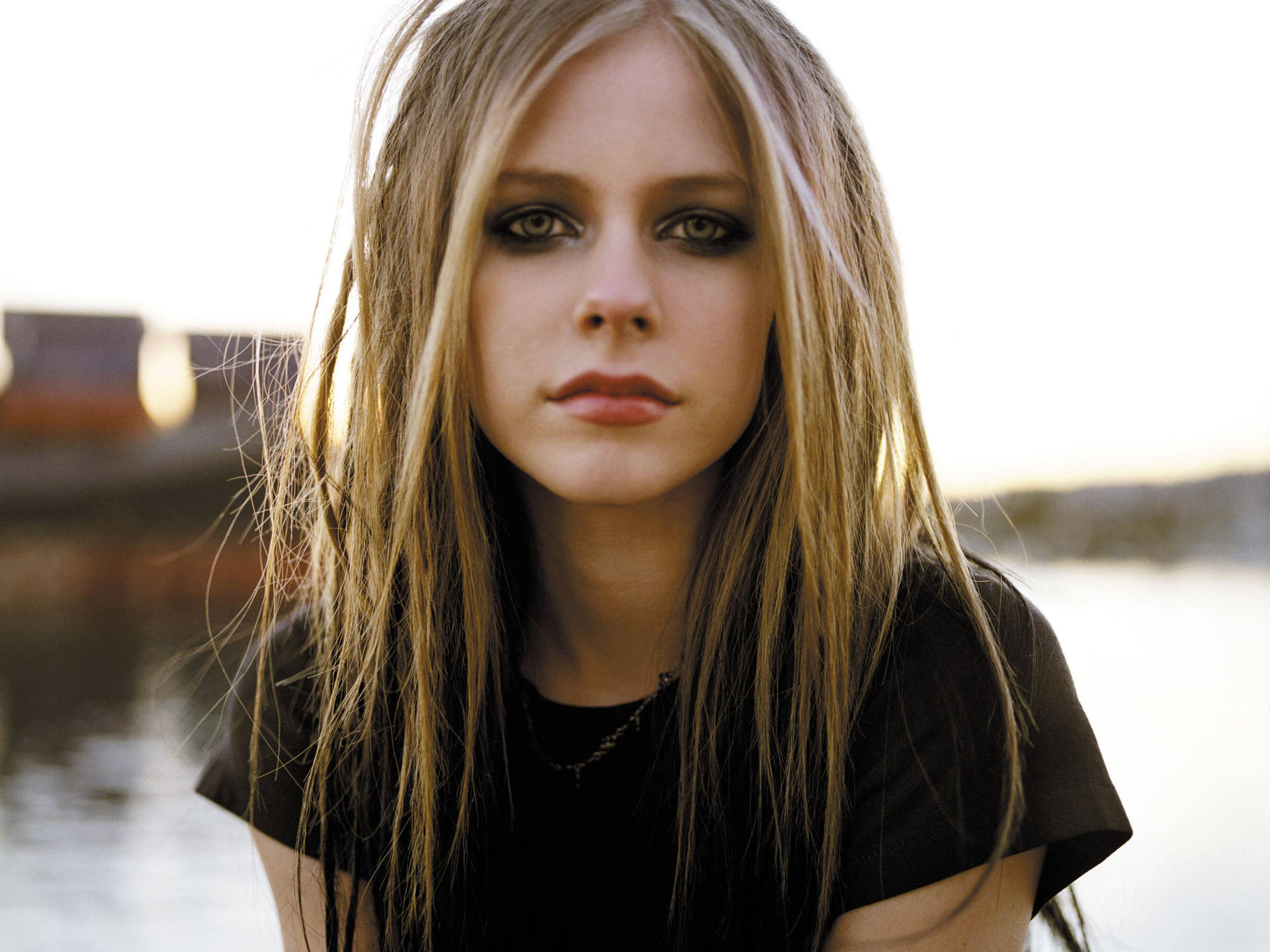 HQ Avril Lavigne Wallpapers | File 298.39Kb