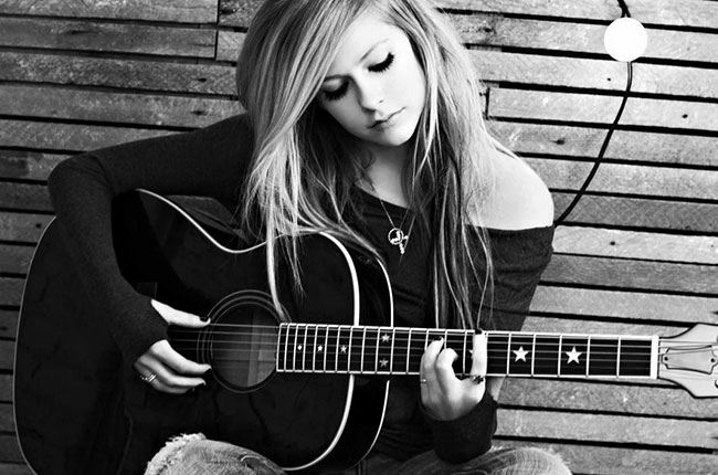 Avril Lavigne #11