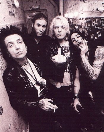 Nice wallpapers Backyard Babies 350x444px