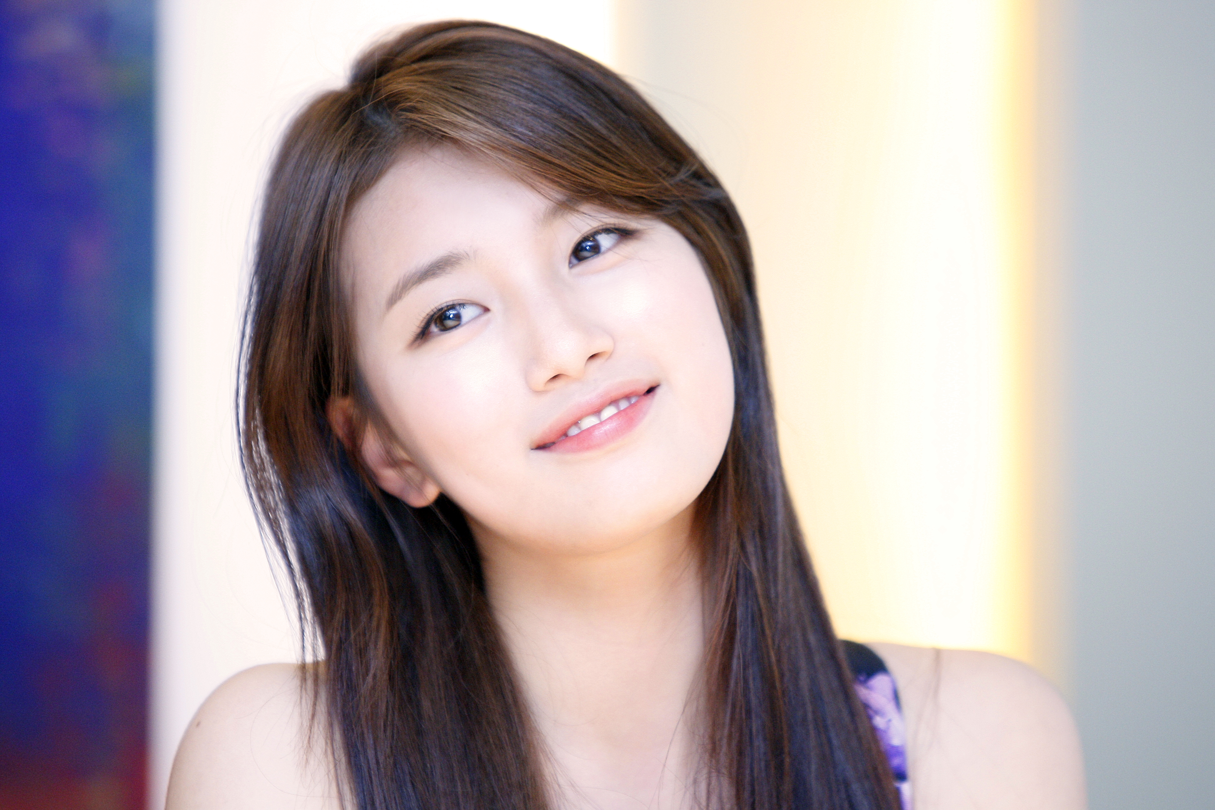 Suzy High Quality Background on Wallpapers Vista