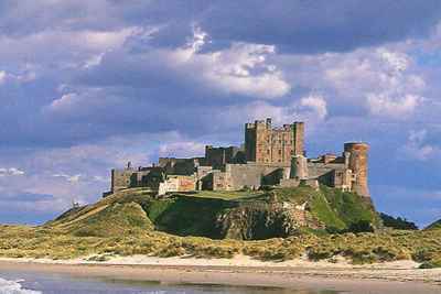 HD Quality Wallpaper | Collection: Man Made, 400x267 Bamburgh Castle