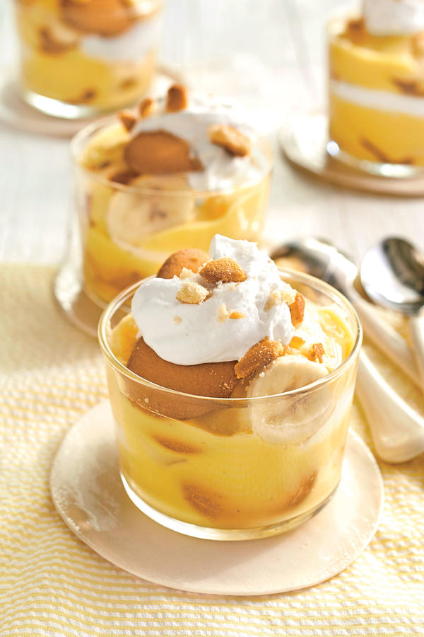 Amazing Banana Pudding Pictures & Backgrounds
