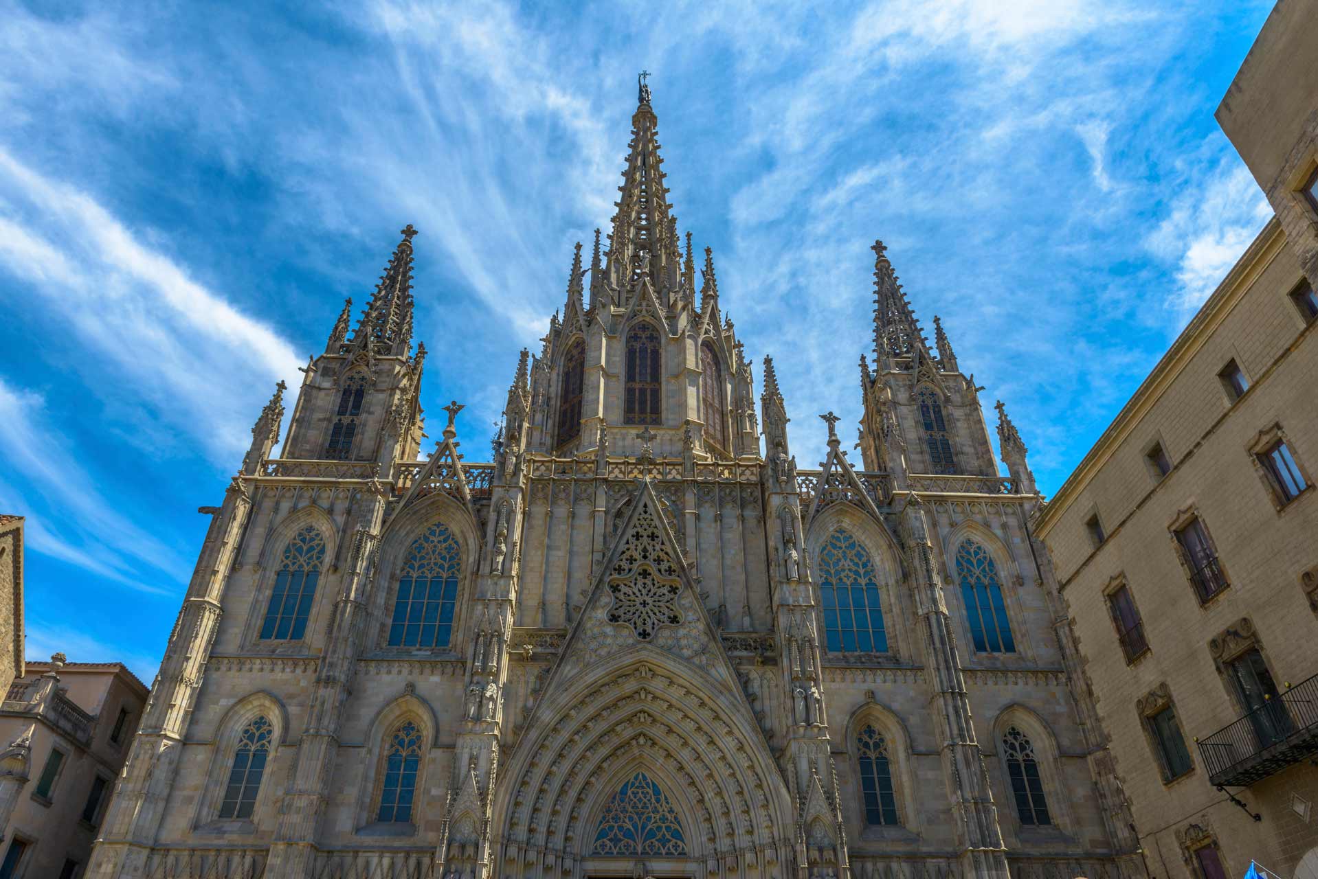 Barcelona Cathedral Backgrounds on Wallpapers Vista