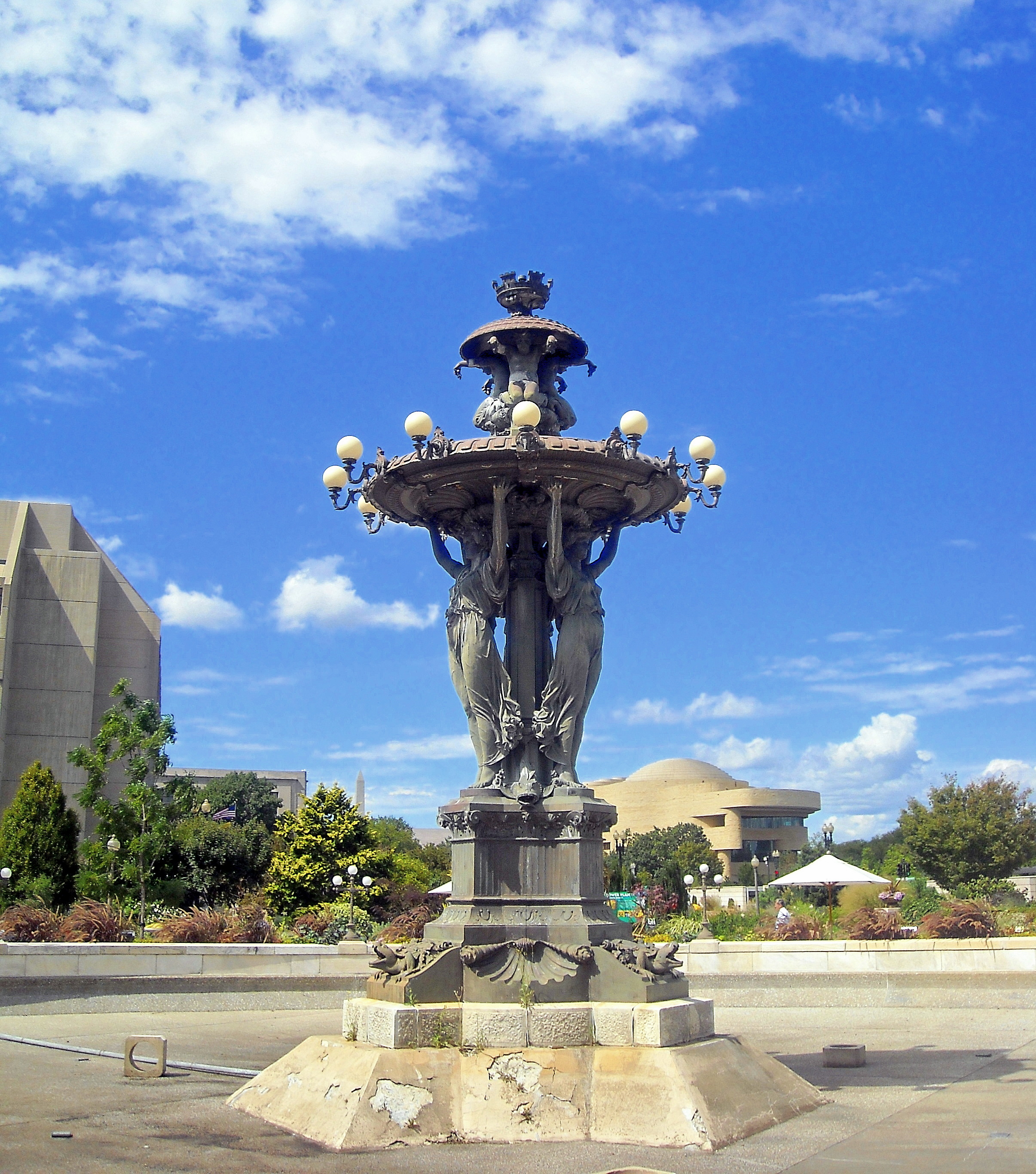 Bartholdi Fountain #17