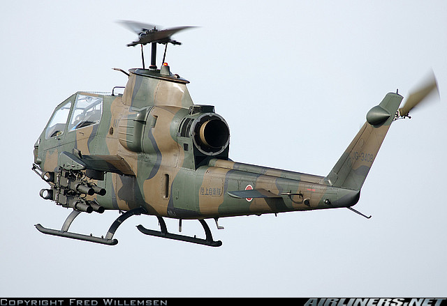 Bell AH-1 Cobra #20
