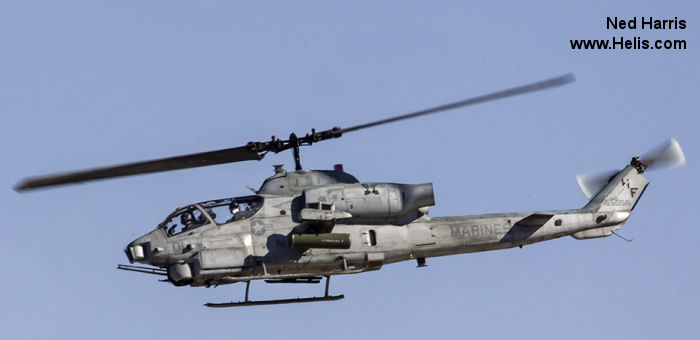 Bell AH-1 Cobra #15
