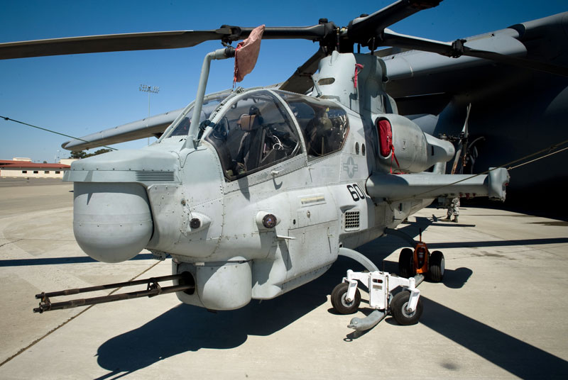 Bell AH-1 SuperCobra #19