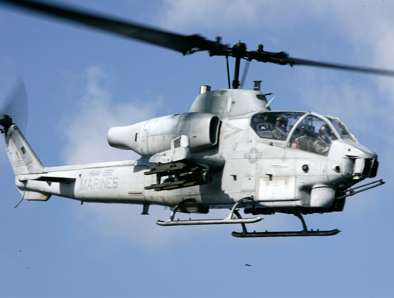 Bell AH-1 SuperCobra #11