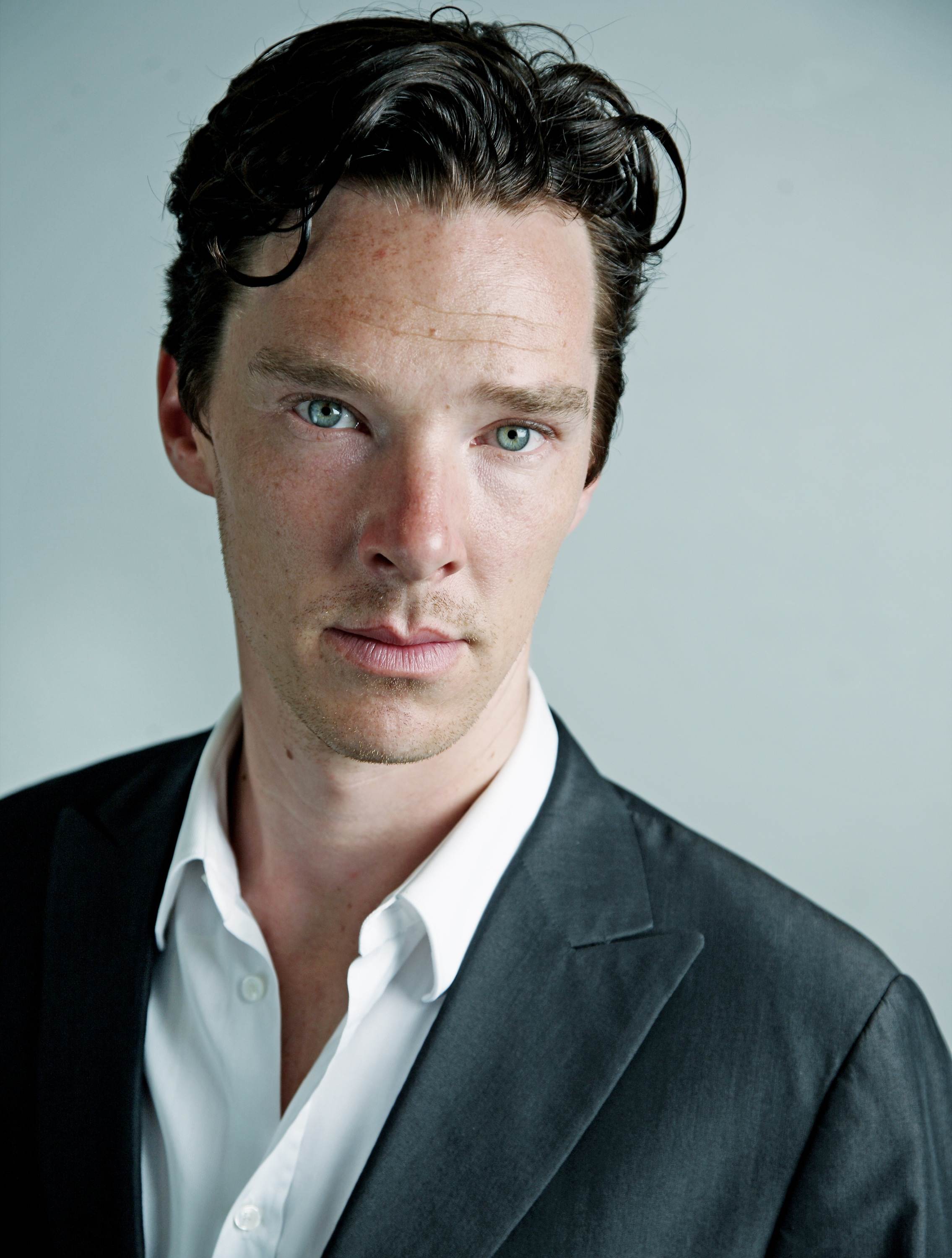 HD Quality Wallpaper | Collection: Celebrity, 2270x3000 Benedict Cumberbatch