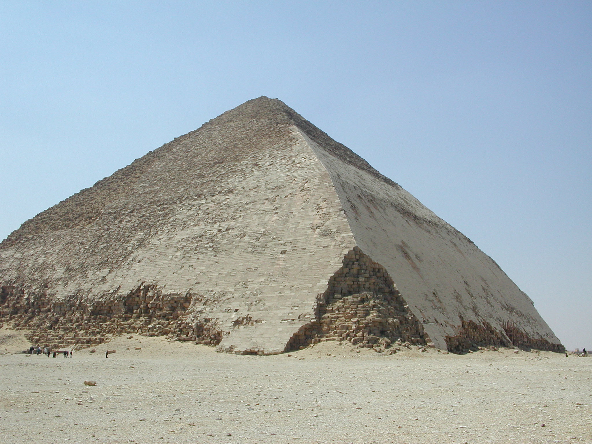 Bent Pyramid #28
