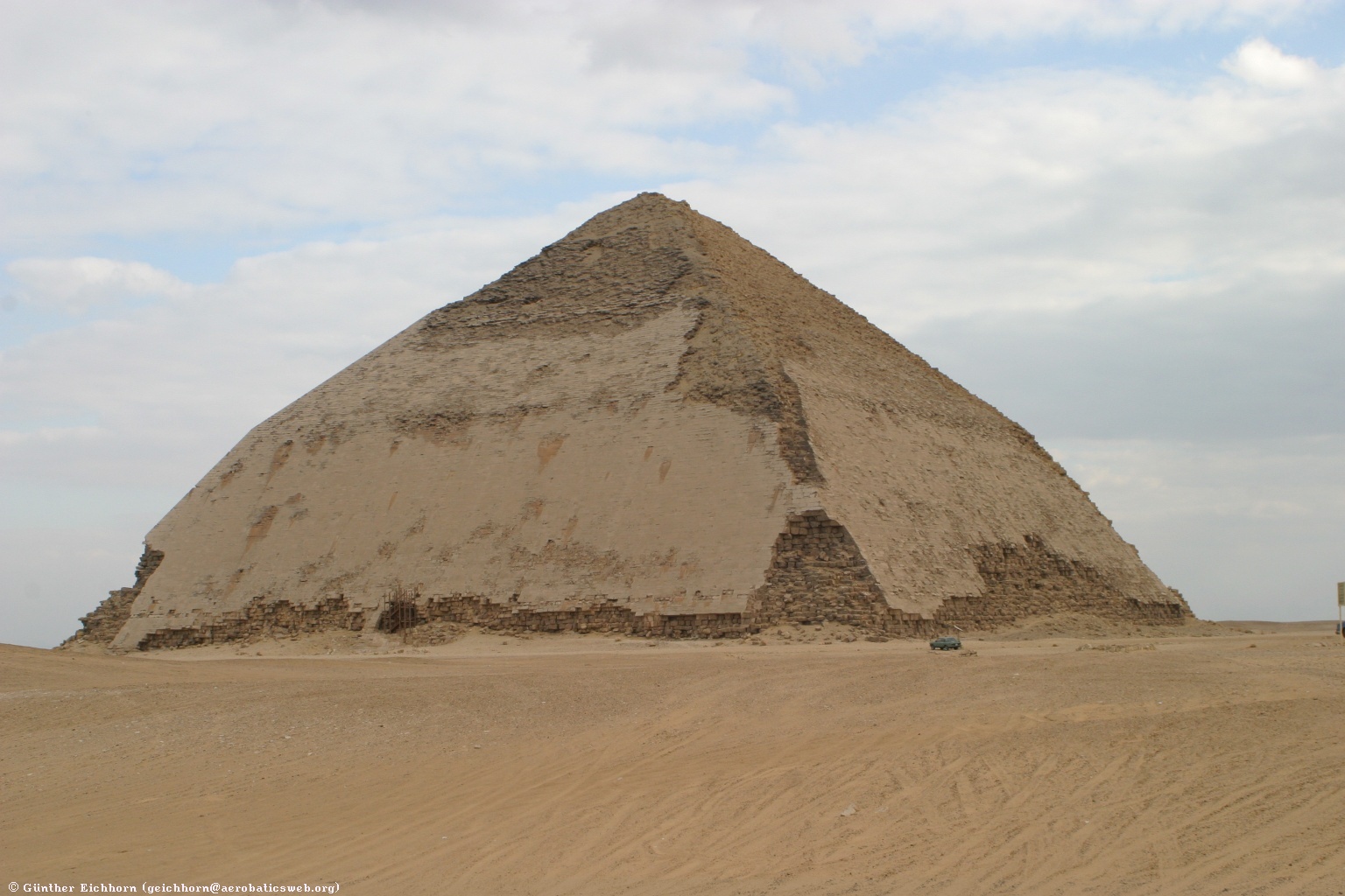 Bent Pyramid #26