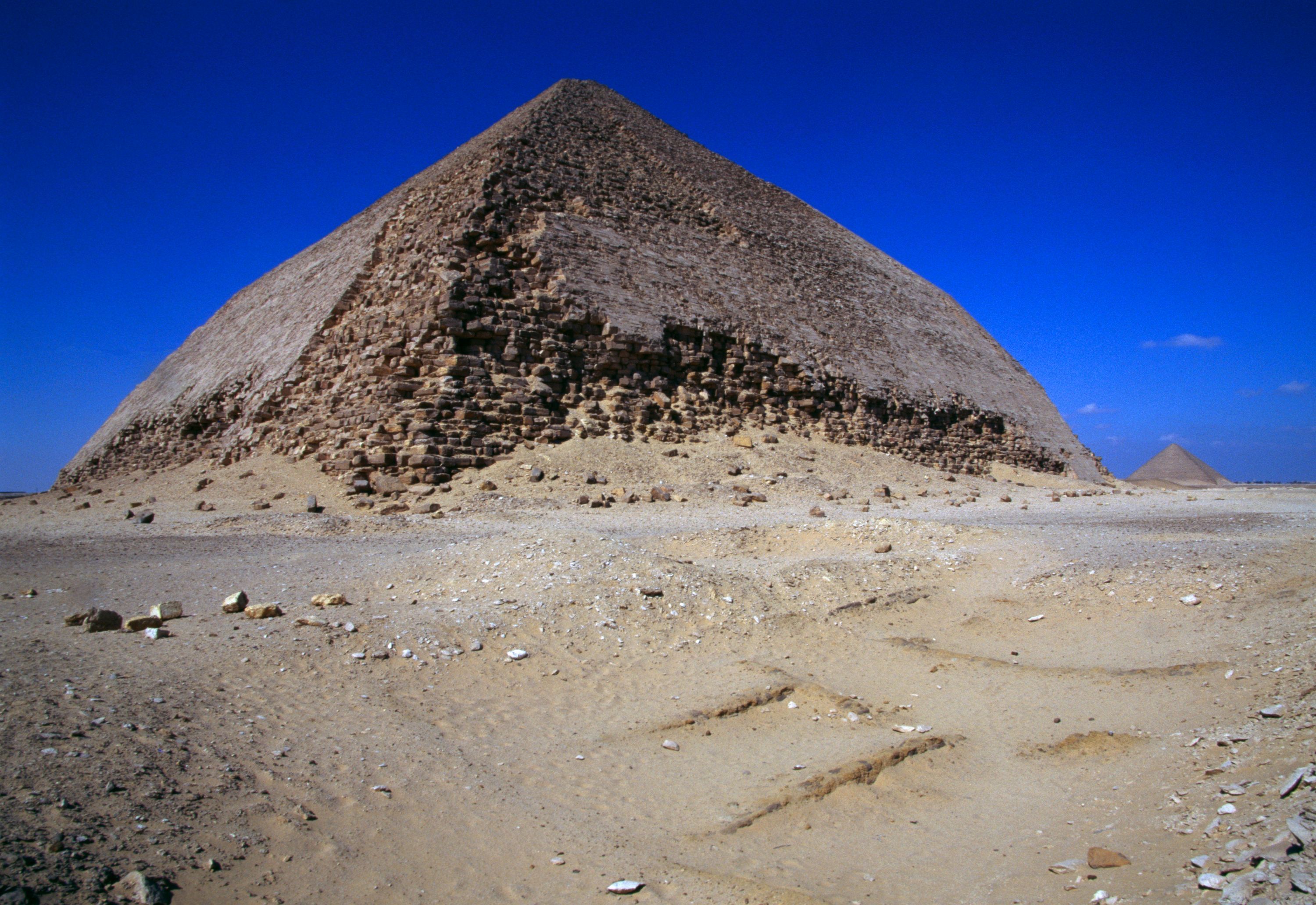 HD Quality Wallpaper | Collection: Man Made, 3000x2064 Bent Pyramid