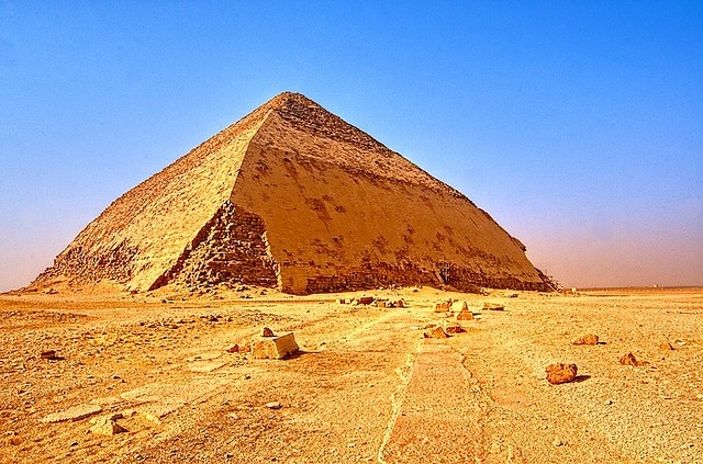 Nice Images Collection: Bent Pyramid Desktop Wallpapers