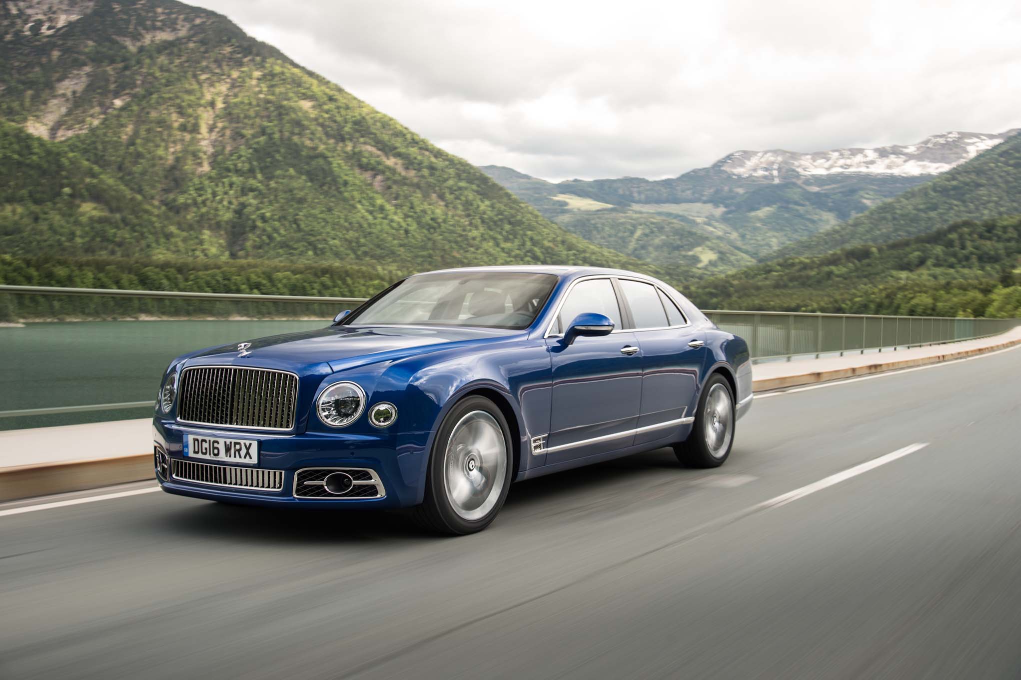 Bentley Mulsanne Backgrounds, Compatible - PC, Mobile, Gadgets| 2043x1360 px